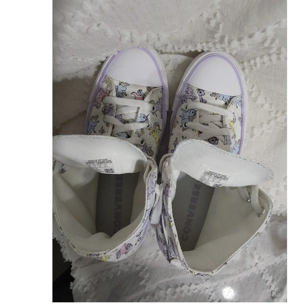 Converse Chuck Taylor All Star High Top Unicorn Print Girls Size 4.5
